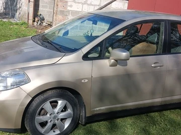 Авто Nissan Tiida 2009 № 8762293