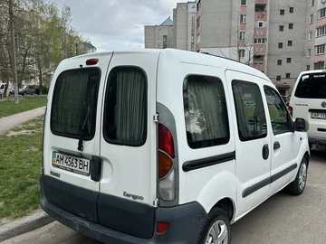 Авто Renault Kangoo Passenger 2000 № 8762339
