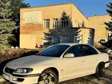 Авто Opel Omega 1995 № 8762350