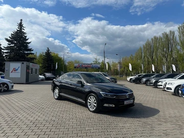 Авто Volkswagen Passat Sedan 2015 № 8762365