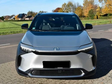 Авто Toyota Avensis Verso 2022 № 8762377