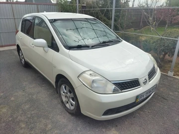 Авто Nissan Tiida 2008 № 8762379