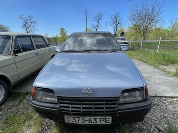 Авто Opel Kadett 1995 № 8762380