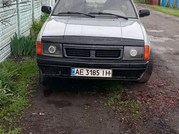 Авто  2141 1991 № 8762504