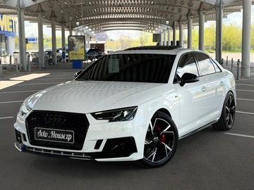 Авто Audi S4 2018 № 8762519
