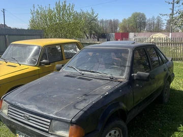 Авто Ford Escort 1982 № 8762563