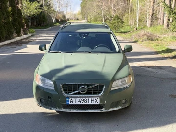Авто Volvo V70 2012 № 8762661