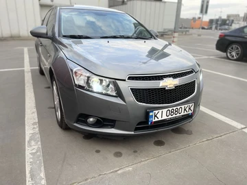 Авто Chevrolet Cruze 2010 № 8762700