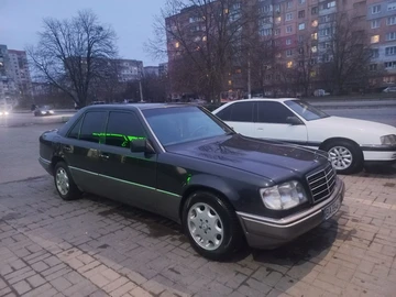 Авто Mercedes 200 1995 № 8762754