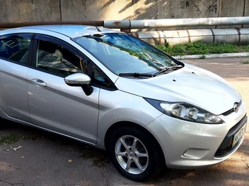 Авто Ford Fiesta 2012 № 8762778