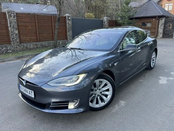 Авто Tesla Model S 2018 № 8762785
