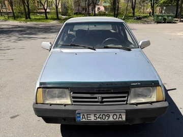 Авто ВАЗ 2109 1998 № 8762922