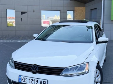 Авто Volkswagen Jetta 2013 № 8762952