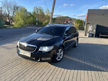 Авто Skoda Superb 2012 № 8762974