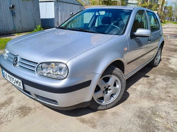 Авто Volkswagen Golf 2002 № 8763117