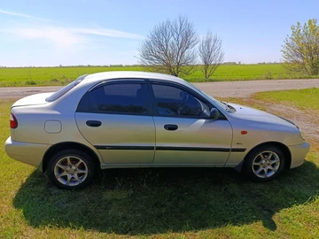 Авто Daewoo Lanos Sens  2007 № 8763124