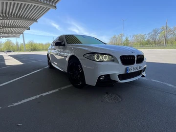Авто BMW 5 Серия 2012 № 8763138