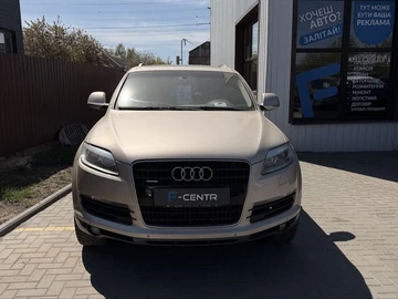 Авто Audi Q7 2006 № 8763195