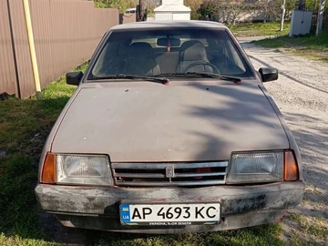 Авто ВАЗ 2109 1997 № 8763498
