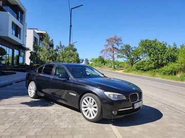 Авто BMW 7 Серия 2010 № 8763518
