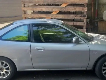 Авто Mitsubishi Mirage 2000 № 8763528