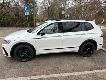 Авто Volkswagen Tiguan 2021 № 8763553