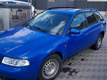 Авто Audi A4 1996 № 8763609