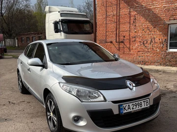 Авто Renault Megane 2011 № 8763614