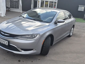 Авто Chrysler 200 2015 № 8763644