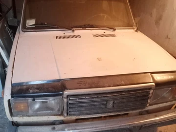 Авто ВАЗ 2107 1988 № 8763801