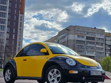 Авто Volkswagen Beetle 2000 № 8763810
