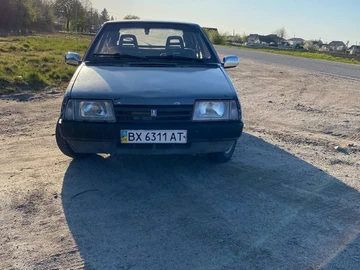 Авто ВАЗ 2109 1989 № 8763961
