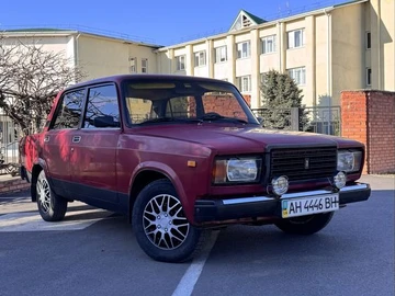 Авто ВАЗ 2107 1995 № 8763973