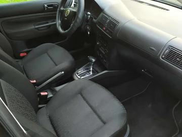 Авто Volkswagen Golf 2002 № 8763992