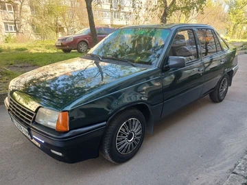 Авто Opel Kadett 1986 № 8764072