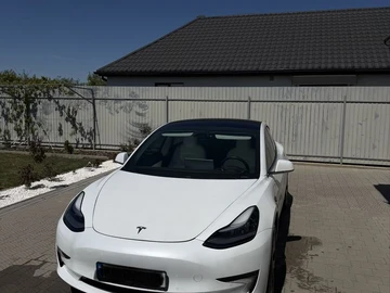 Авто Tesla Model 3 2019 № 8764092