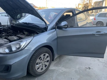 Авто Hyundai Accent 2019 № 8764100