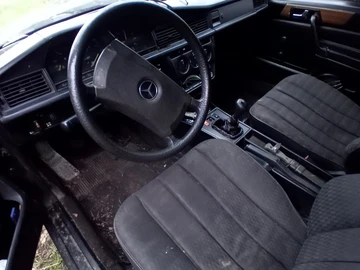 Авто Mercedes 190 1988 № 8764184