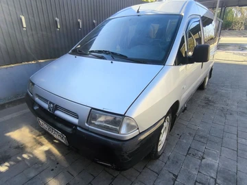 Авто Peugeot Expert 2000 № 8764223