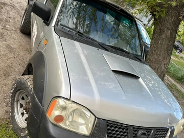 Авто Nissan Navara 2003 № 8764319