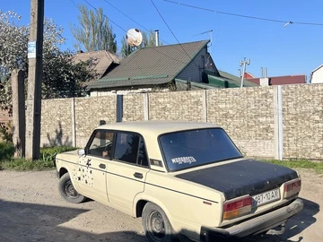 Авто ВАЗ 2105 1990 № 8764474