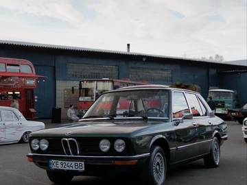 Авто BMW 5 Серия 1975 № 8764499
