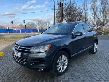 Авто Volkswagen Touareg 2014 № 8764506