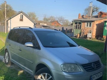 Авто Volkswagen Touran 2005 № 8764540