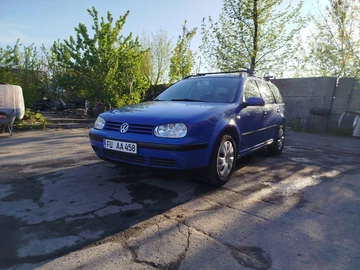 Авто Volkswagen Golf 2002 № 8764549