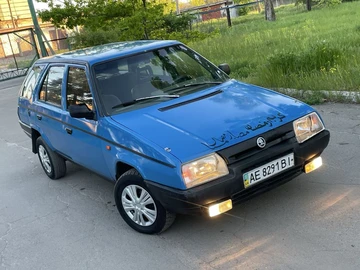 Авто Skoda Forman 1993 № 8764631