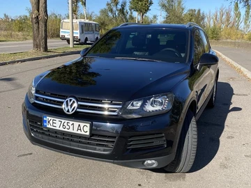 Авто Volkswagen Touareg 2011 № 8764736