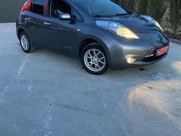 Авто Nissan Leaf 2015 № 8764737