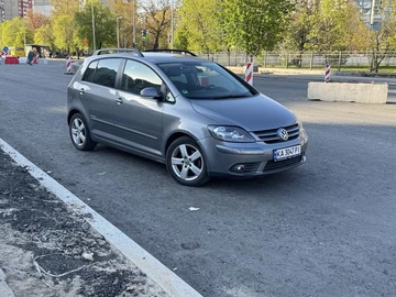Авто Volkswagen Golf Plus 2008 № 8764749