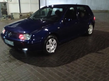 Авто Volkswagen Golf 2006 № 8764938